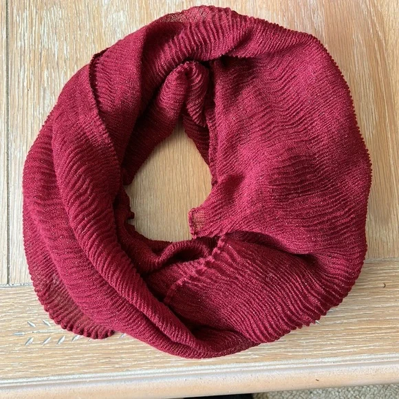 Kenneth Cole New York infinity scarf - Picture 3 of 6